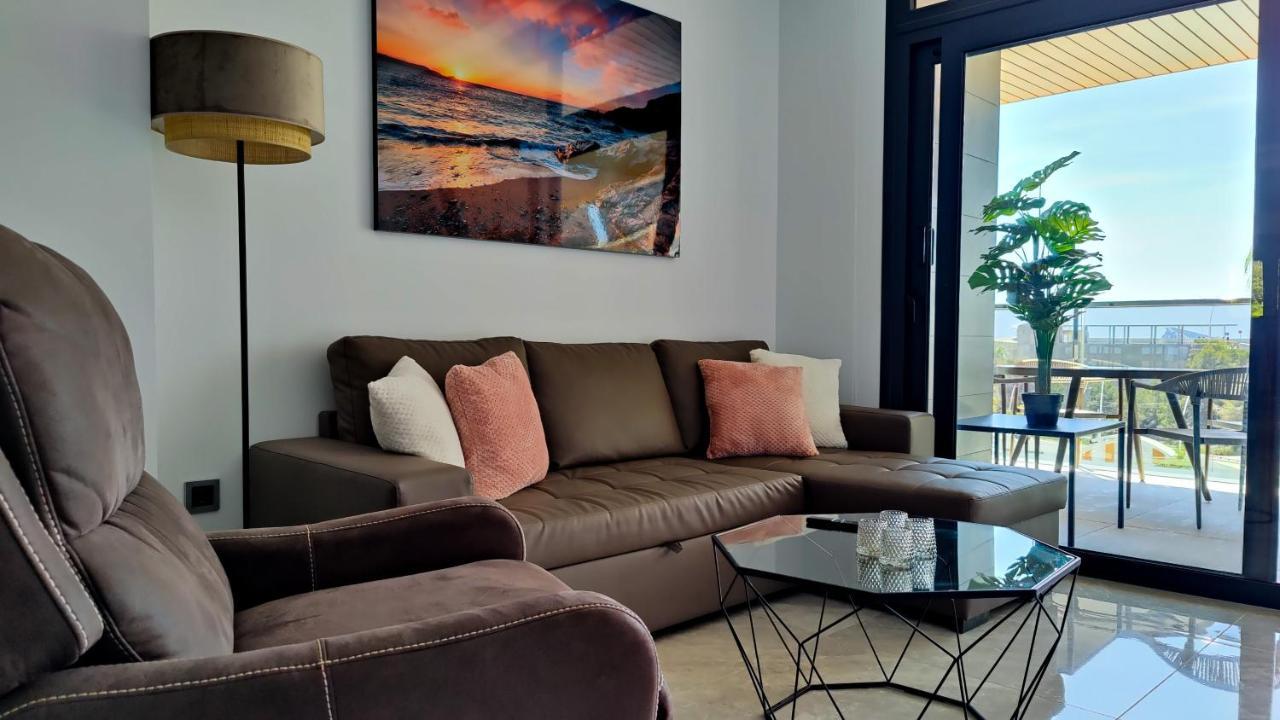 Sunset Waves Relax Apartment